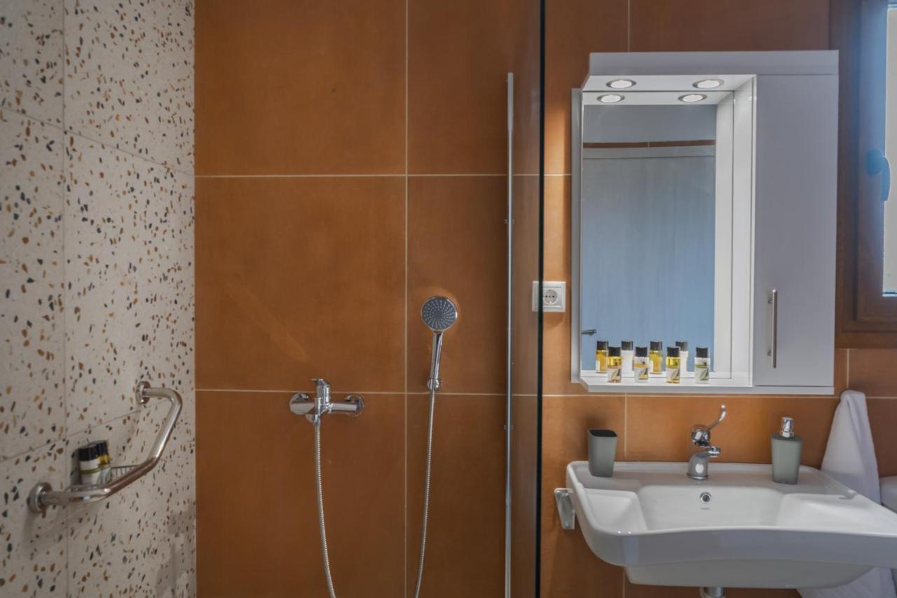 Villa Terra - Laganas Stone Villas Екстер'єр фото