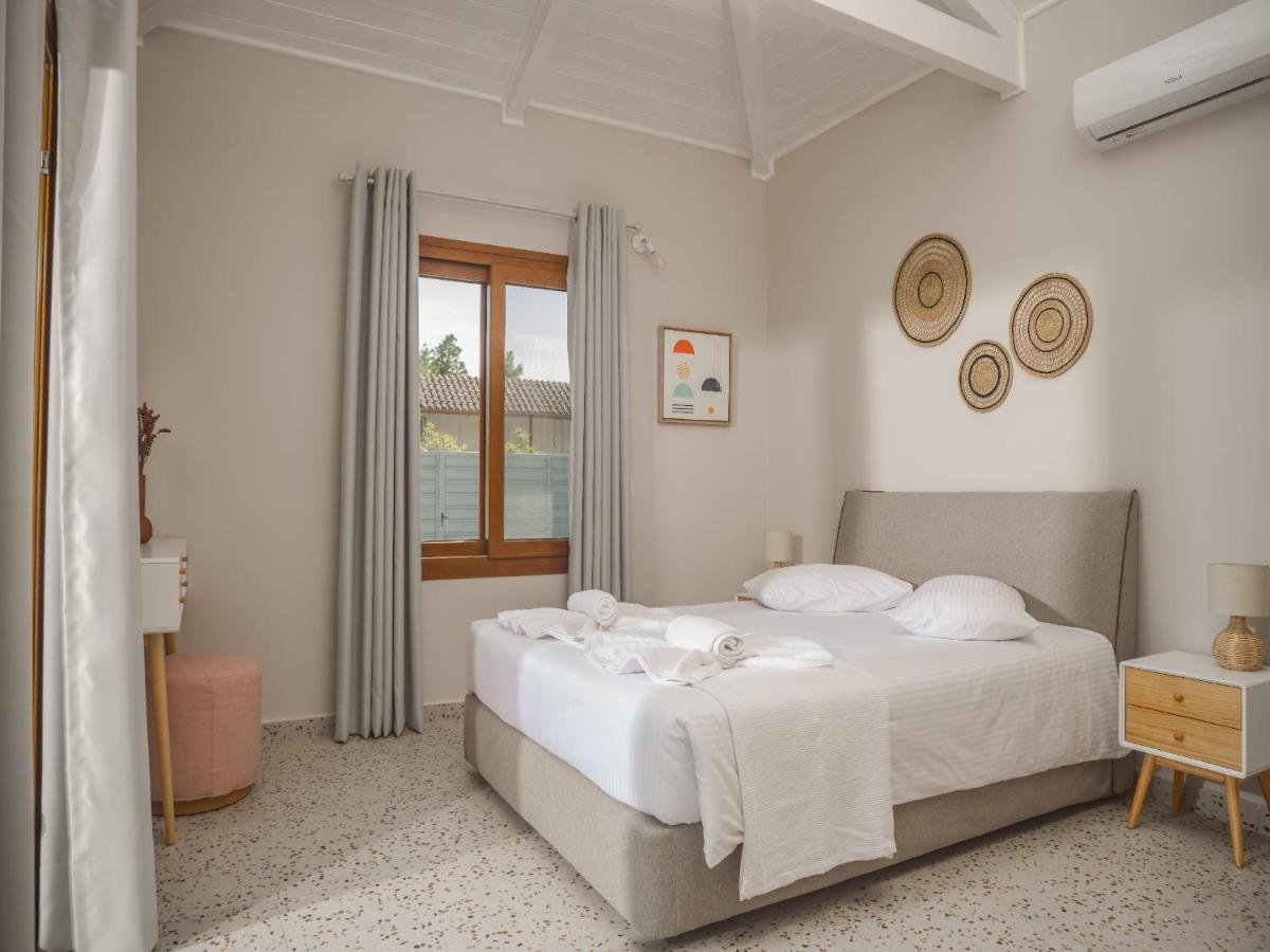 Villa Terra - Laganas Stone Villas Екстер'єр фото