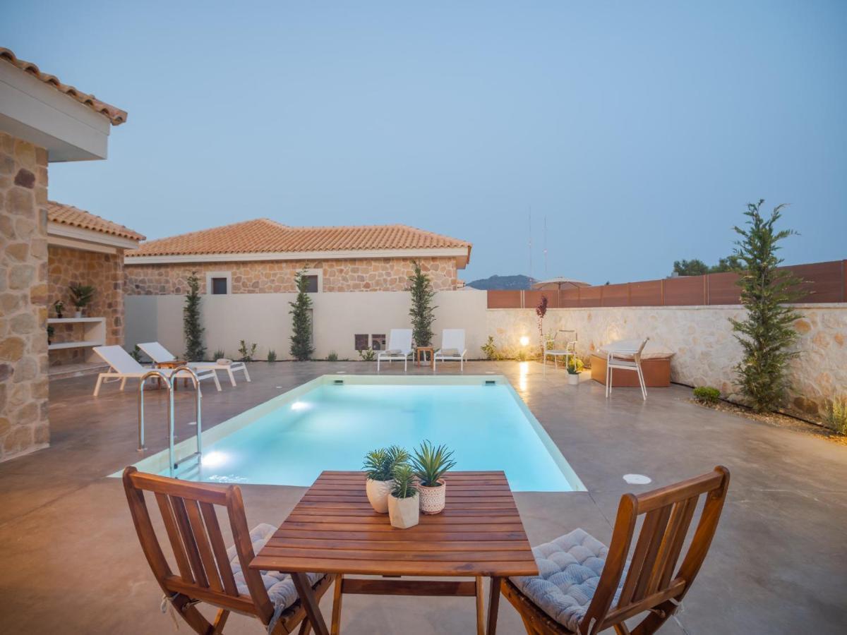 Villa Terra - Laganas Stone Villas Екстер'єр фото
